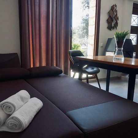 גאיוס Moxy Paxos Apartments מראה חיצוני תמונה