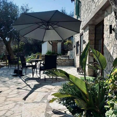 גאיוס Moxy Paxos Apartments מראה חיצוני תמונה