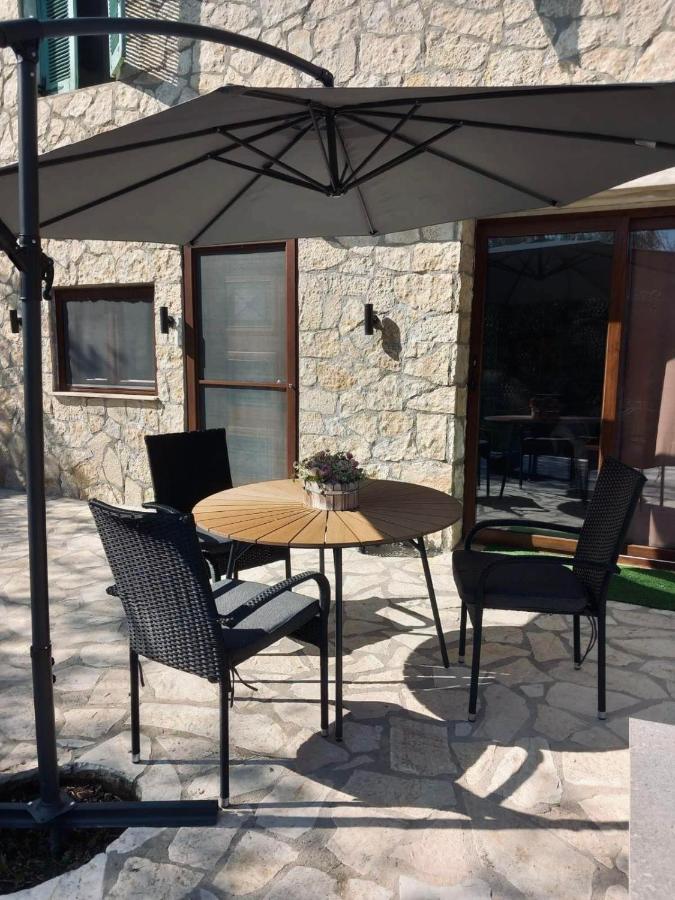 גאיוס Moxy Paxos Apartments מראה חיצוני תמונה
