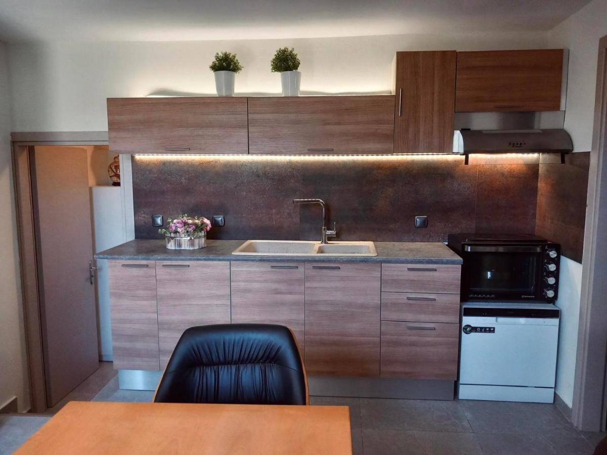 גאיוס Moxy Paxos Apartments מראה חיצוני תמונה