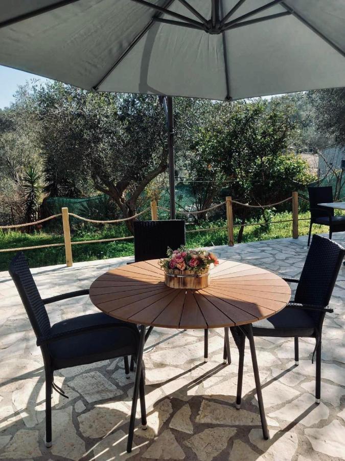גאיוס Moxy Paxos Apartments מראה חיצוני תמונה