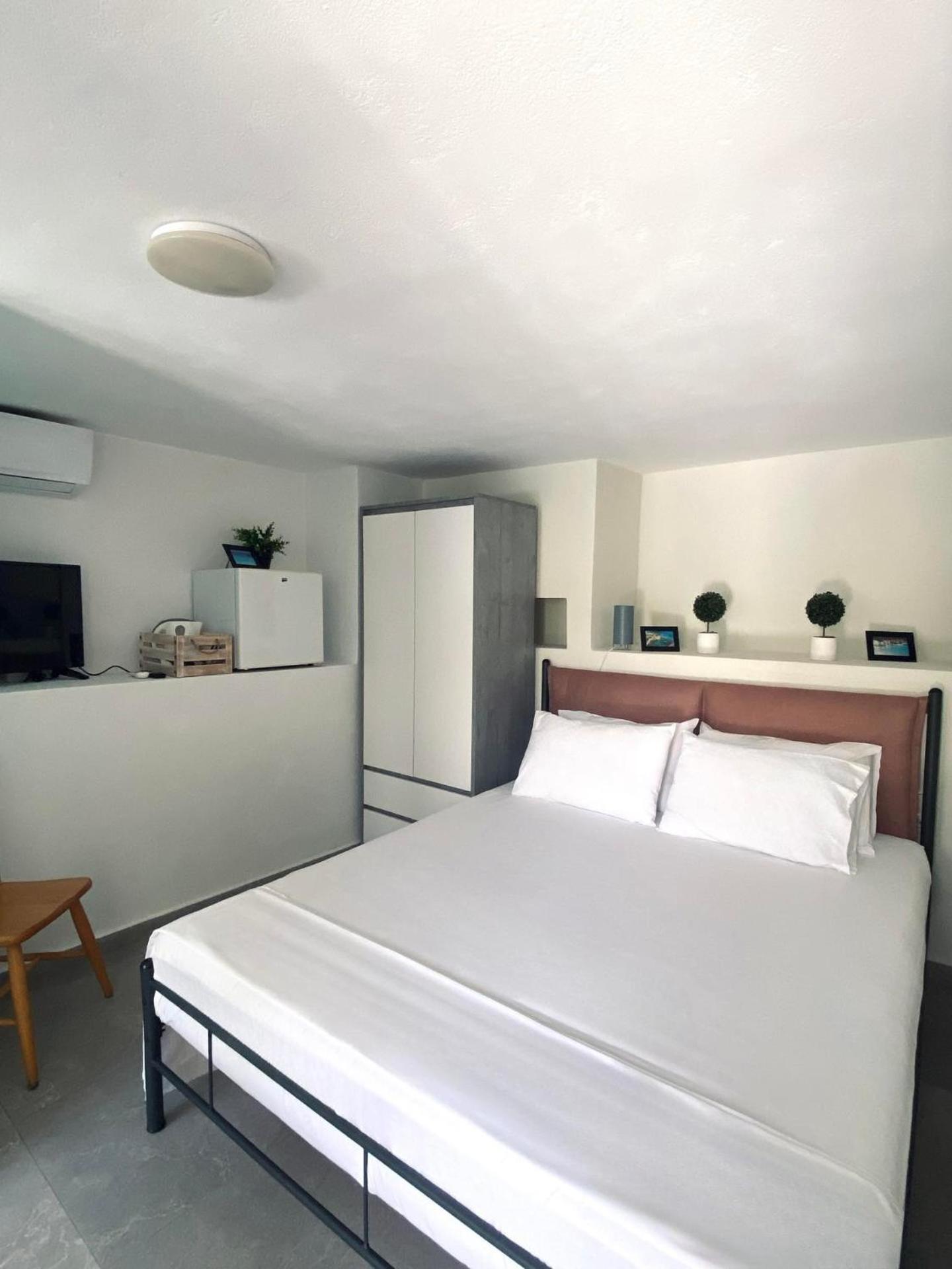 גאיוס Moxy Paxos Apartments מראה חיצוני תמונה